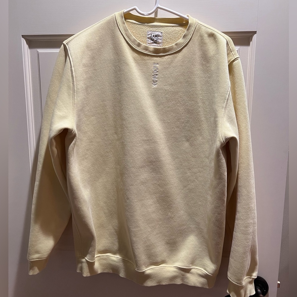Lounge pale yellow crewneck jumper